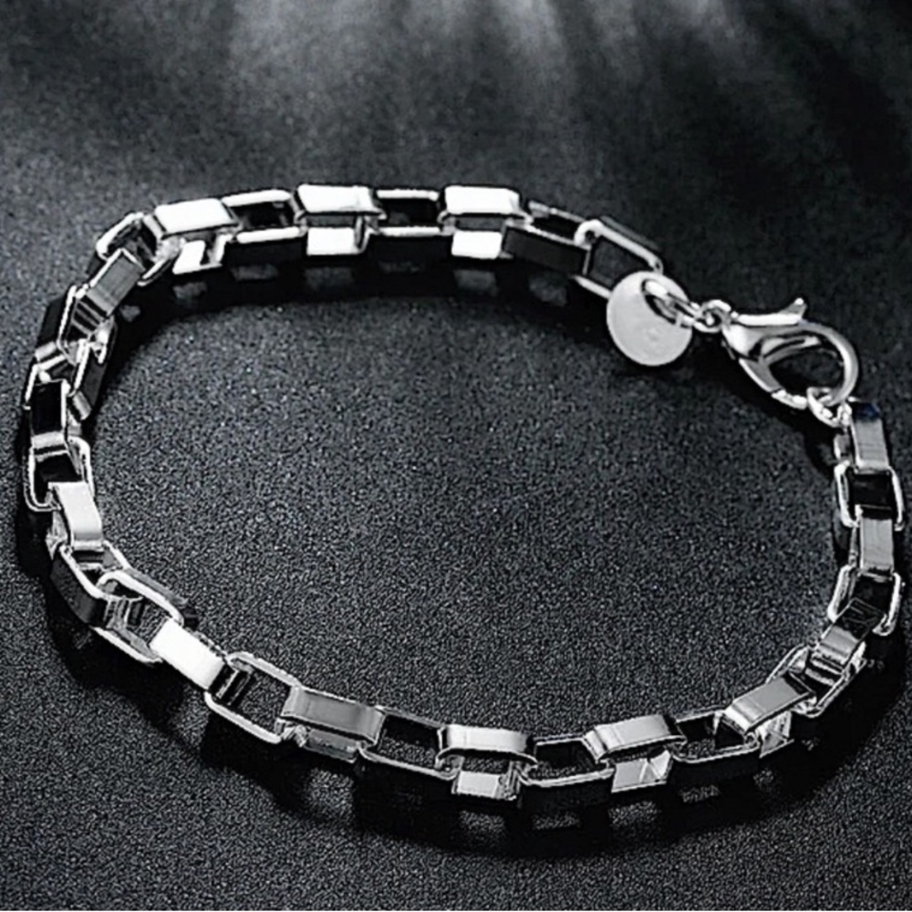 Sterling silver box chain link unisex bracelet